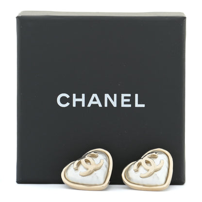 Chanel Pearl CC Heart Earrings Gold 4 of 4