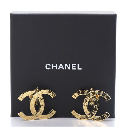 Chanel Metal Large Paris Button Earrings Gold 5 of 5