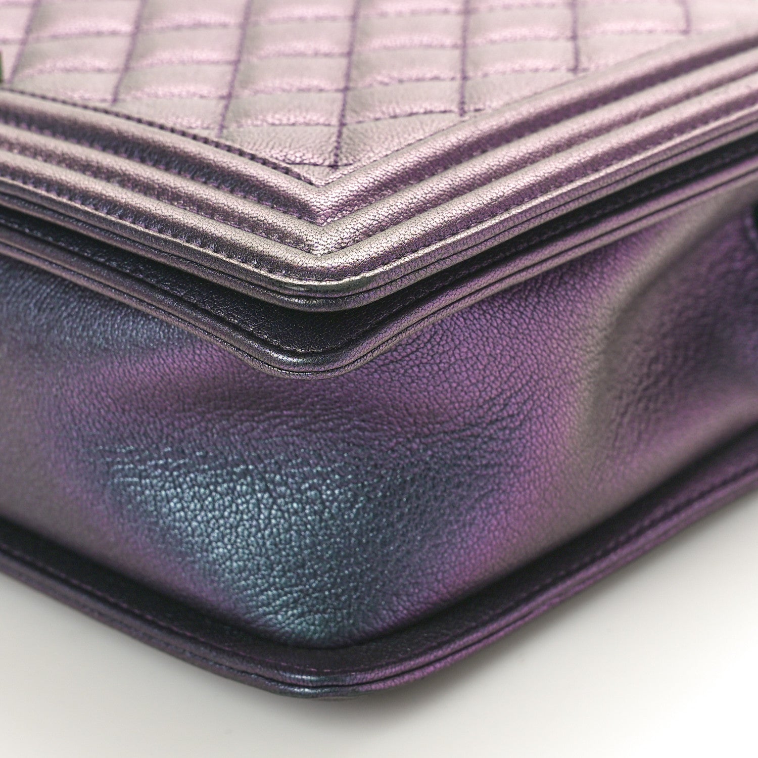 Chanel Iridescent Goatskin Quilted New Medium Boy Flap Purple 10 of 10