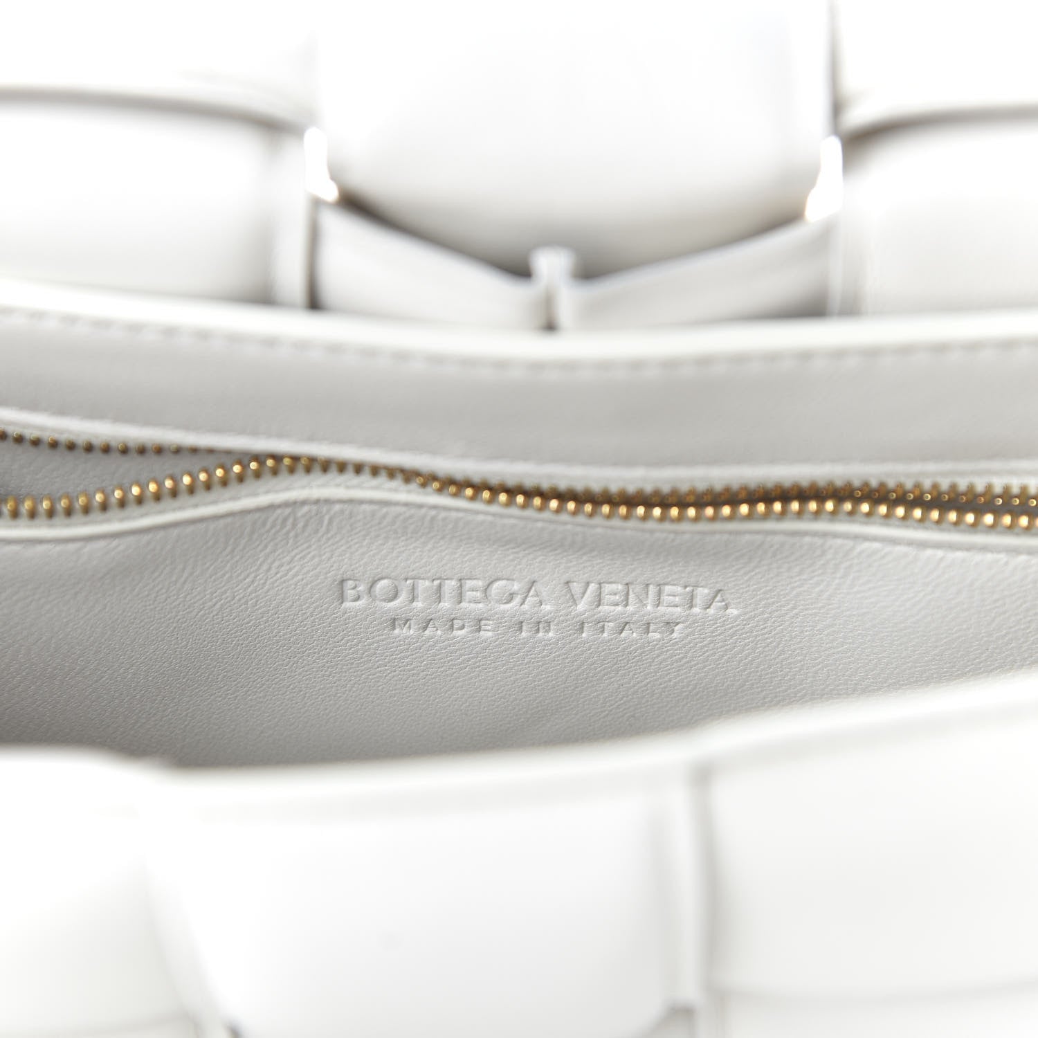Bottega Veneta Lambskin Maxi Intreccio Padded Chain Cassette Crossbody Bag White 7 of 9