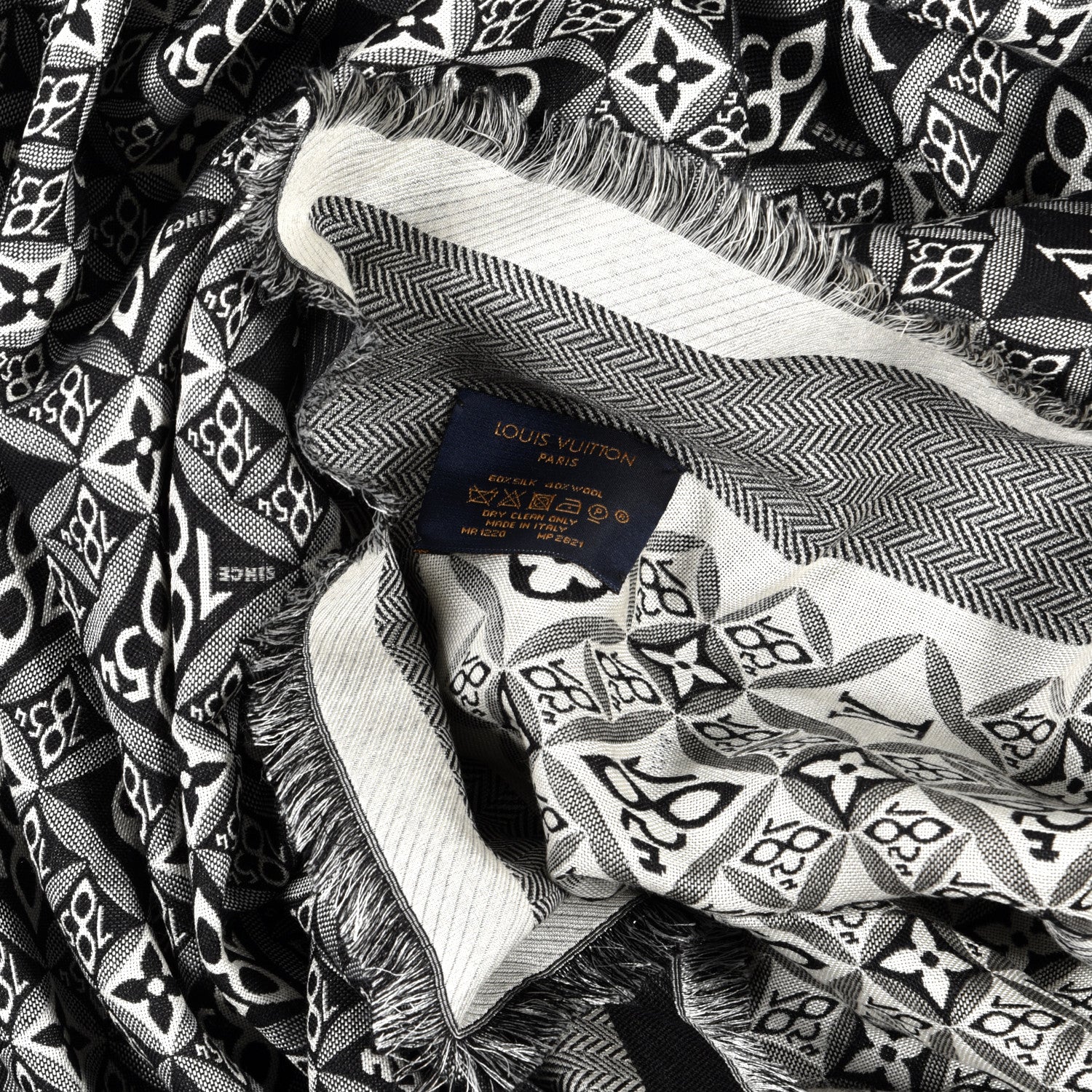 Y*a様 ②【極上美品】☆LOUIS VUITTON☆高級シルク100% ネクタ Louis Vuitton Silk Wool Jacquard Since 1854 Monogram Shawl Gray