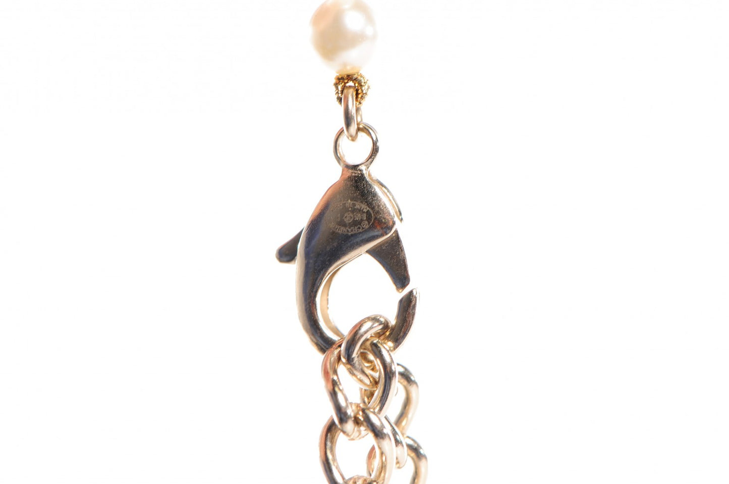 Graduated Pearl CC Long Necklace Gold
