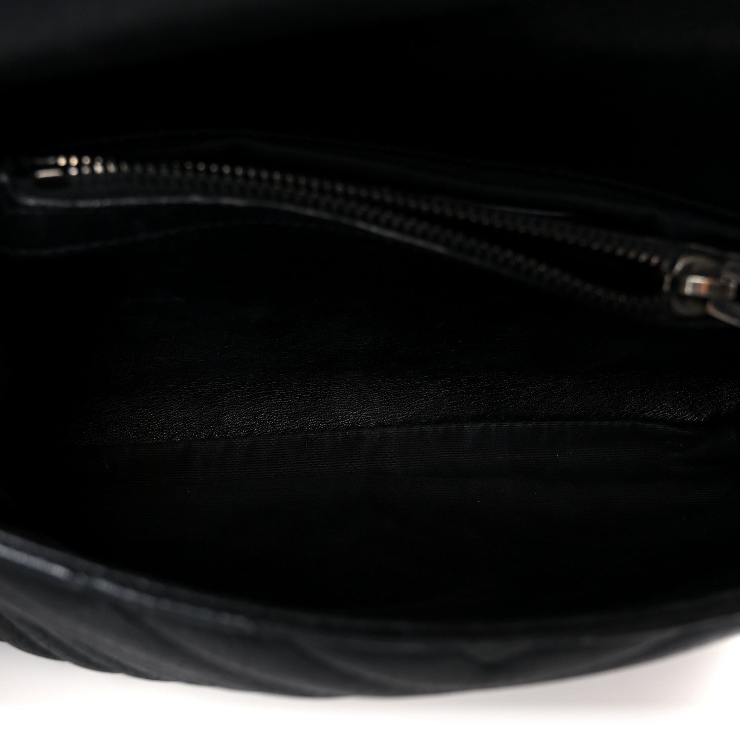 Saint Laurent Sheepskin Matelasse Chevron Monogram Medium College Bag Black 5 of 11