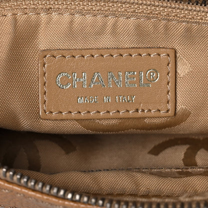 Chanel Caviar CC Wood Chain Hobo Maize 6 of 12