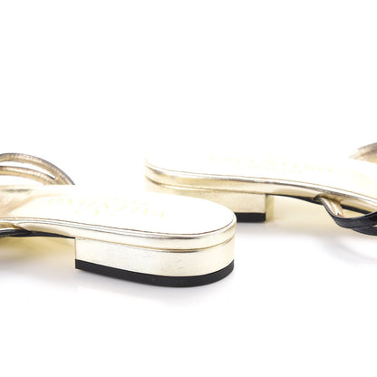 Valentino Garavani Patent Crystal Embellished Thong Sandals 38.5 Light Gold 11 of 11