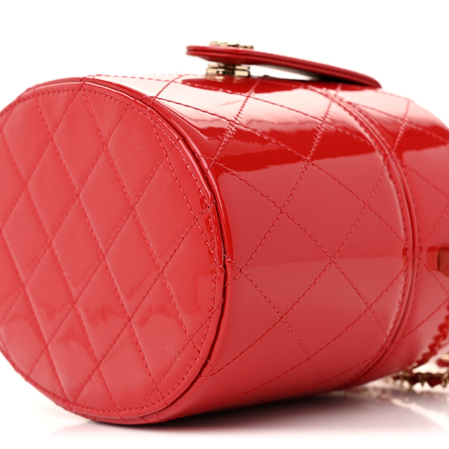 Patent Quilted Small Round Vanity With Chain Red