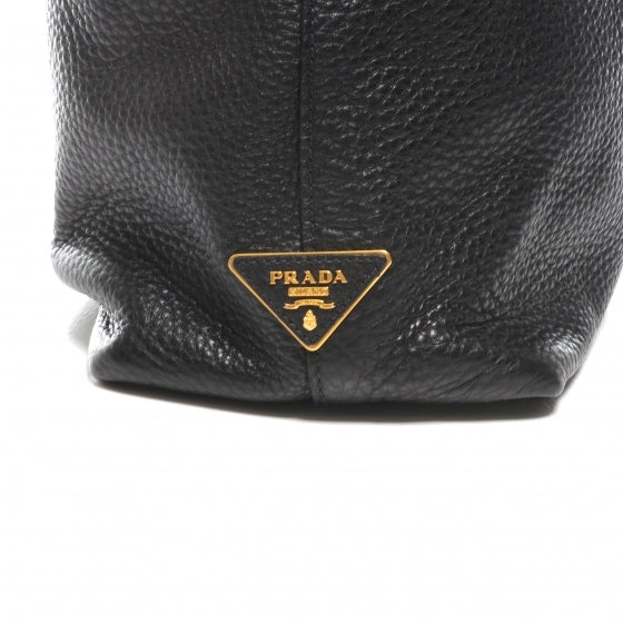 Vitello Daino Shoulder Bag Black