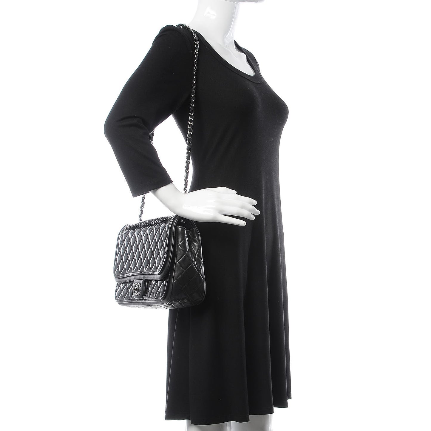 Patent Quilted Jumbo Classic Twist Flap Bag Black