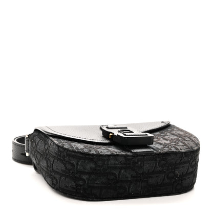 Christian Dior Oblique Jacquard Grained Calfskin Mini Saddle Messenger Bag With Flap Black 4 of 10