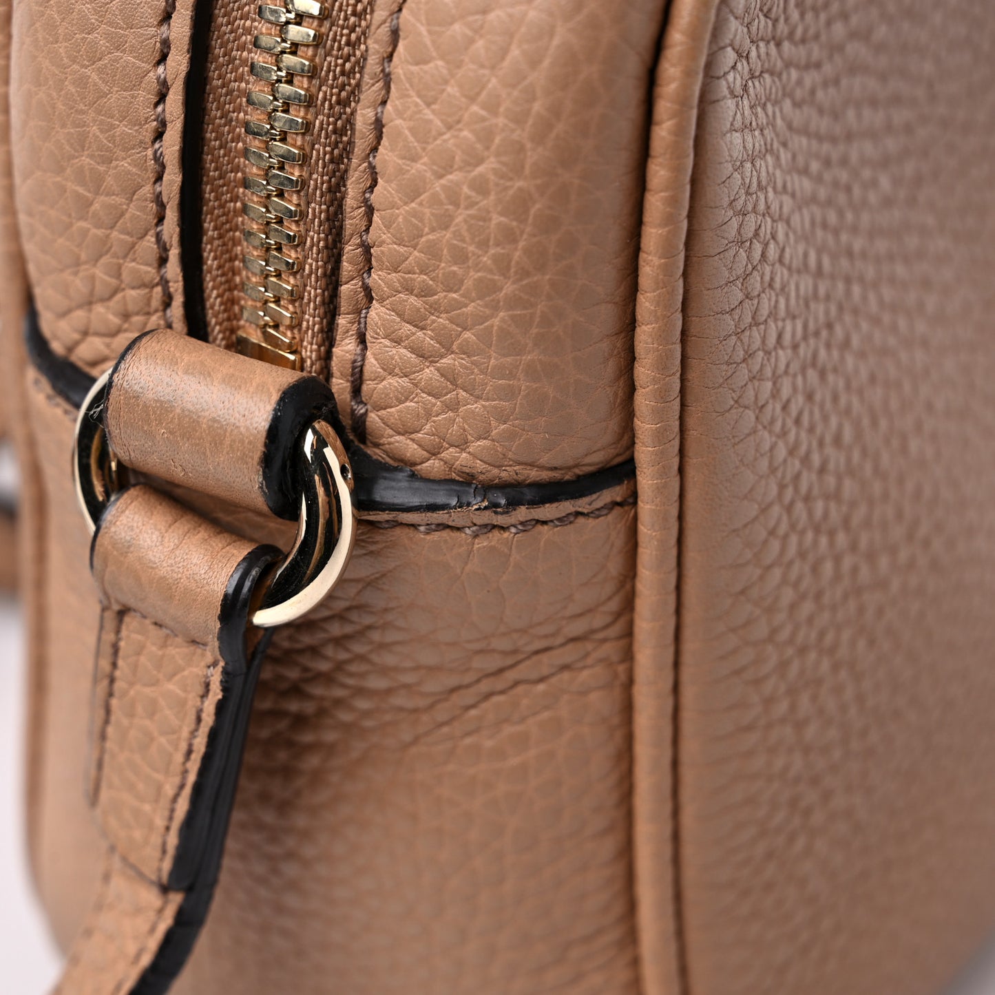 Pebbled Calfskin Small Soho Disco Bag Camelia