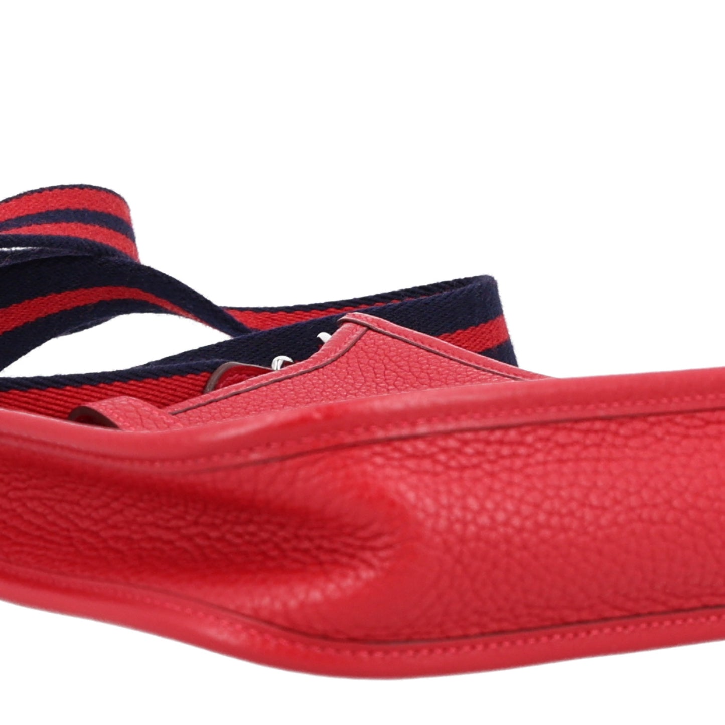 Taurillon Clemence Amazone Evelyne TPM Rouge Casaque Bleu Saphir