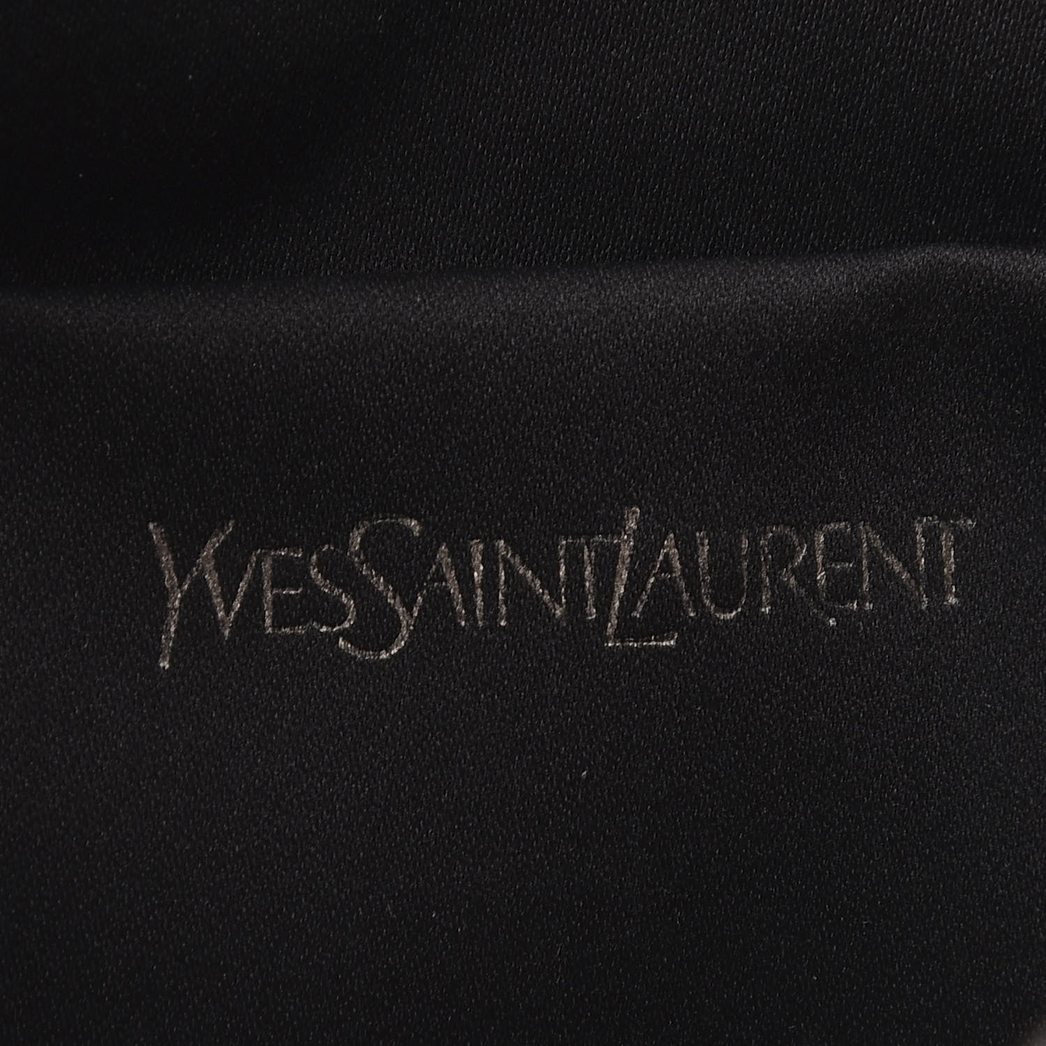 Saint Laurent Metallic Calfskin Monogram Large Belle De Jour Clutch Silver 6 of 7