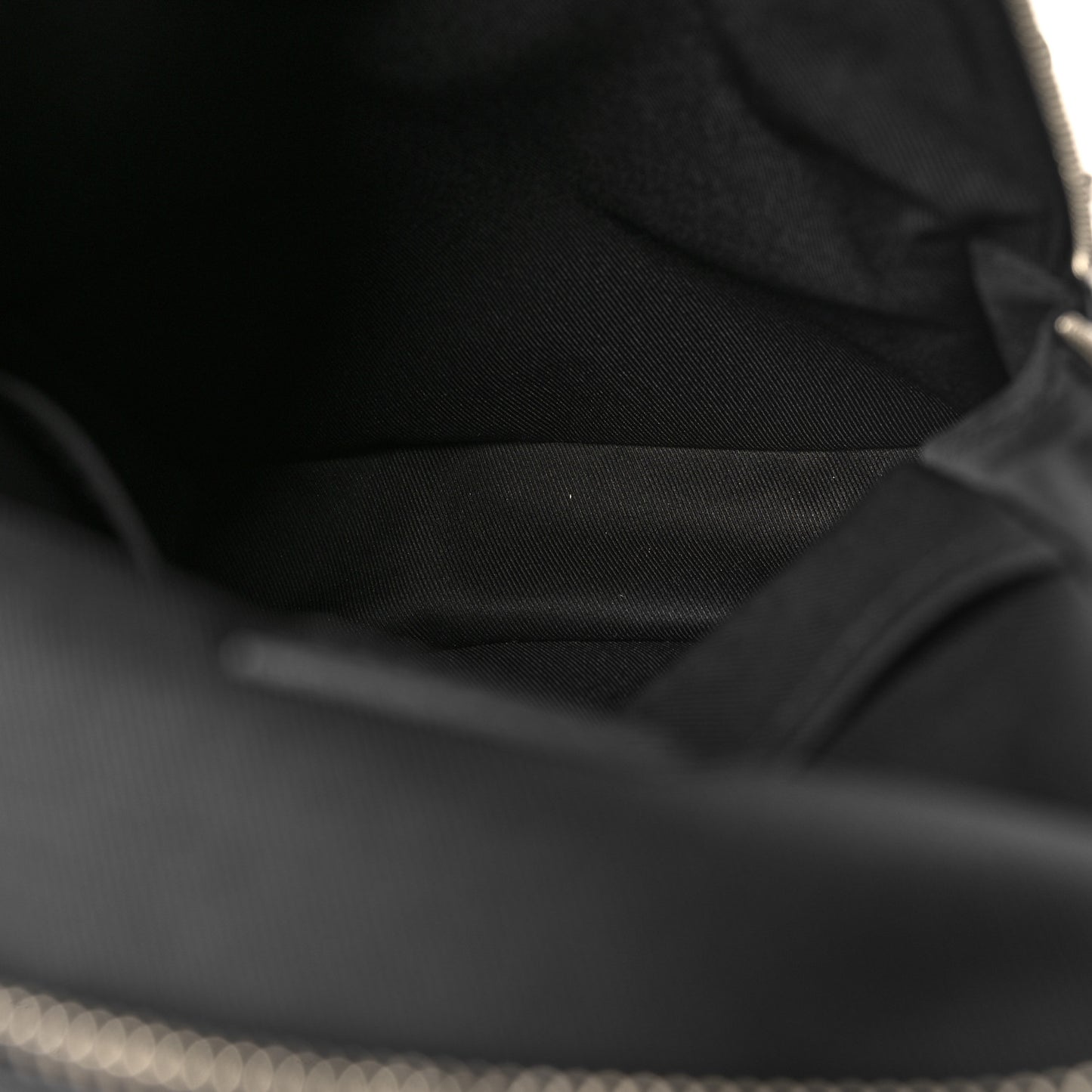 Damier Infini Avenue Sling Bag Onyx