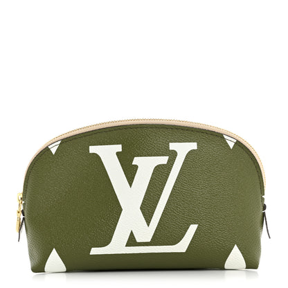 Louis Vuitton Monogram Giant Cosmetic Pouch Kaki 2 of 16