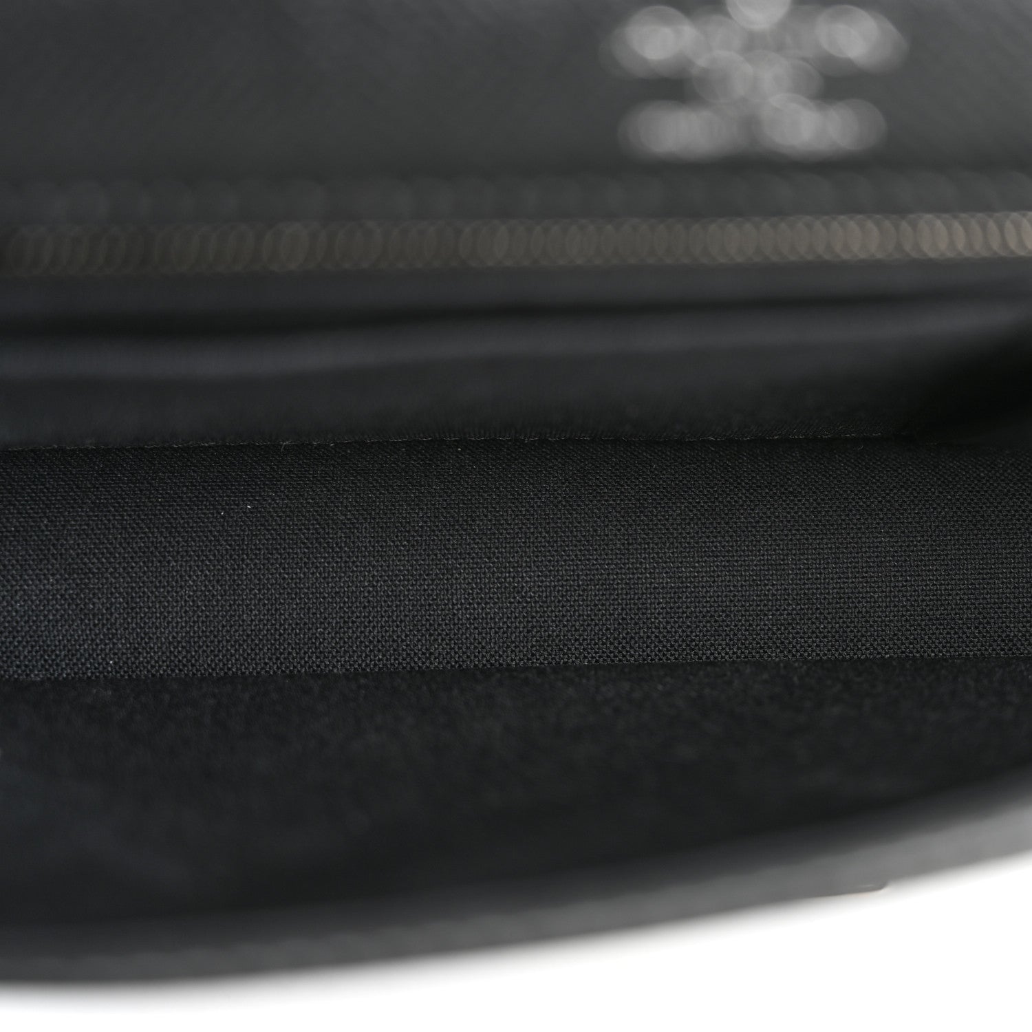 Louis Vuitton Taiga Pochette Belaia Ardoise 5 of 10