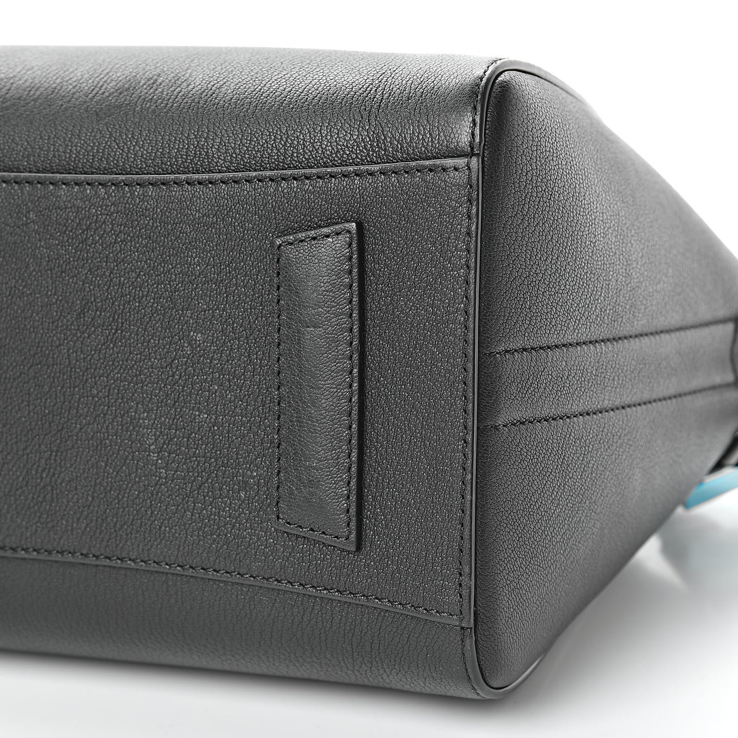 Sugar Goatskin Small Antigona Black