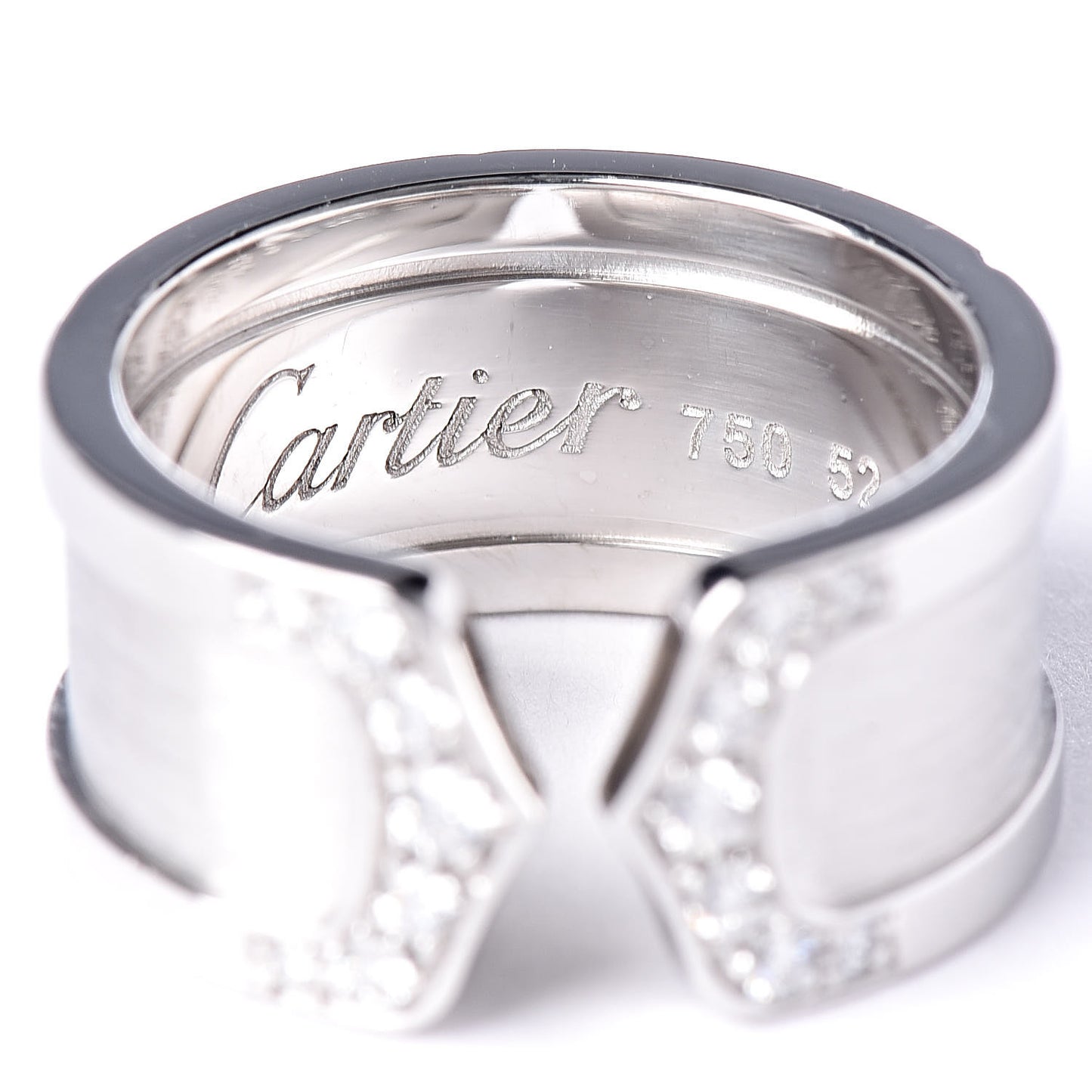 18K White Gold Diamond 10mm Logo De Ring 52 6