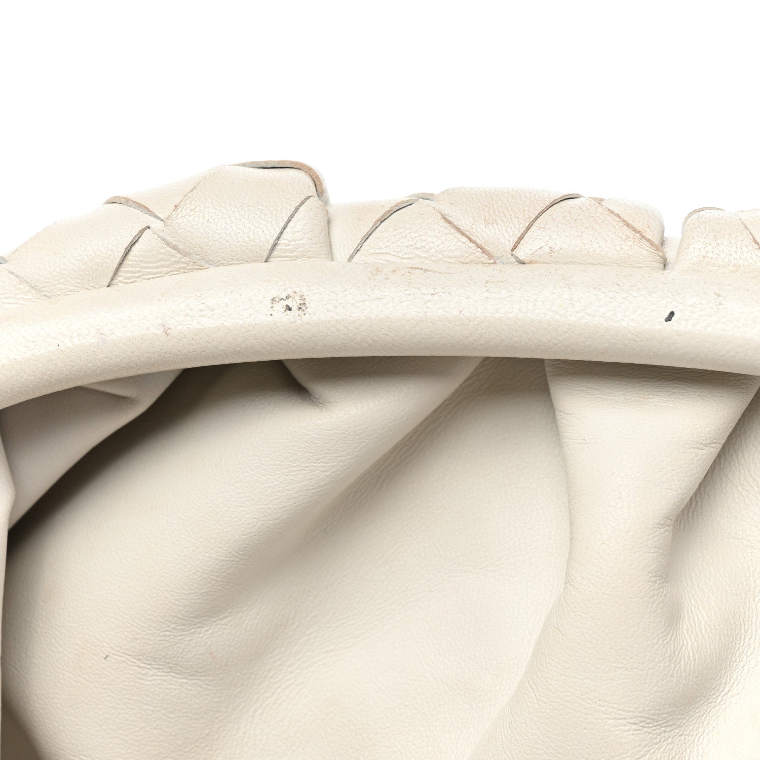 Bottega Veneta Nappa Maxi Intrecciato The Pouch Oversized Clutch Plaster 17 of 25