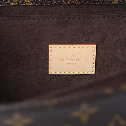 Louis Vuitton Monogram Pochette Metis 6 of 12
