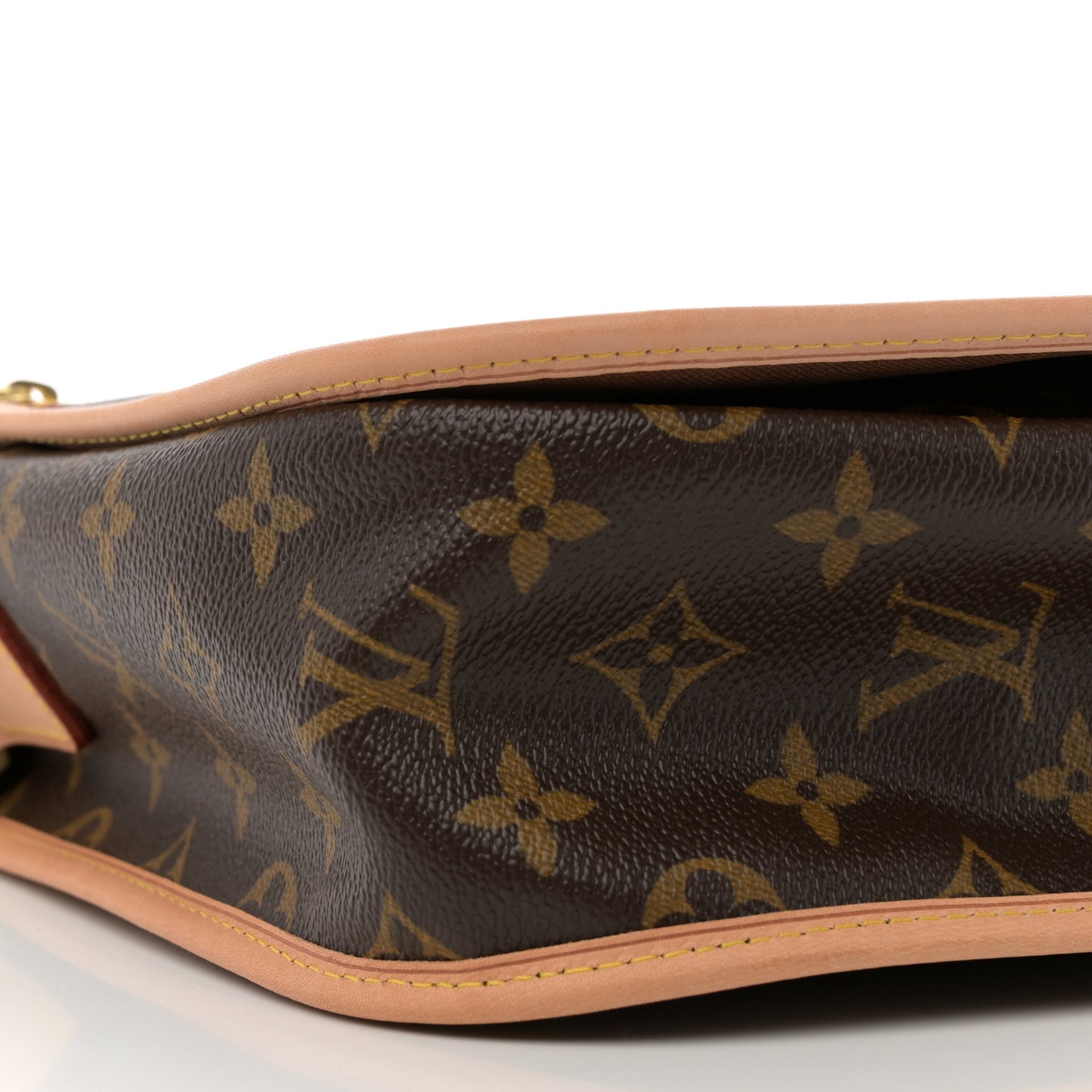 Monogram Bosphore PM Messenger