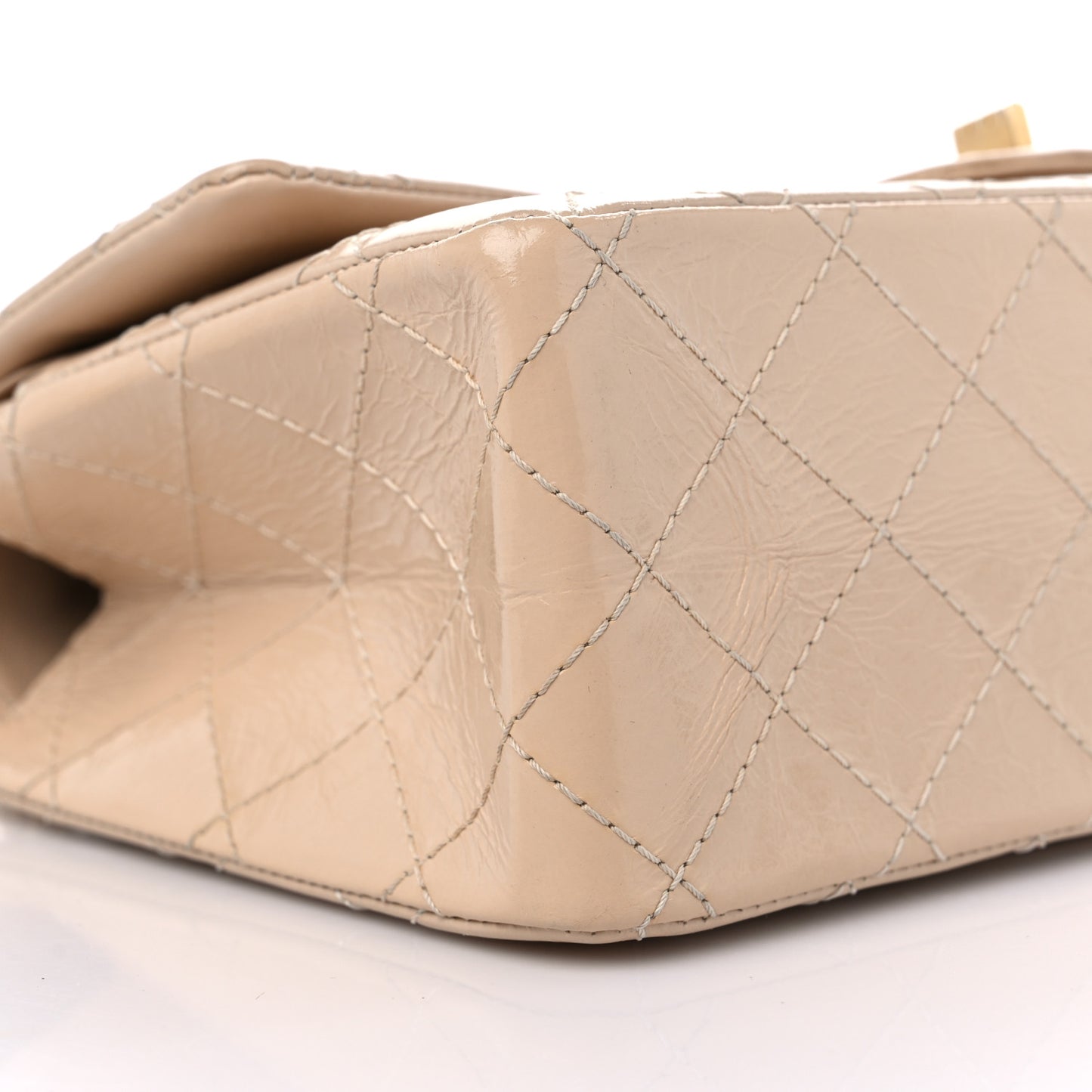 Distressed Patent Quilted 2.55 Reissue 226 Flap Beige