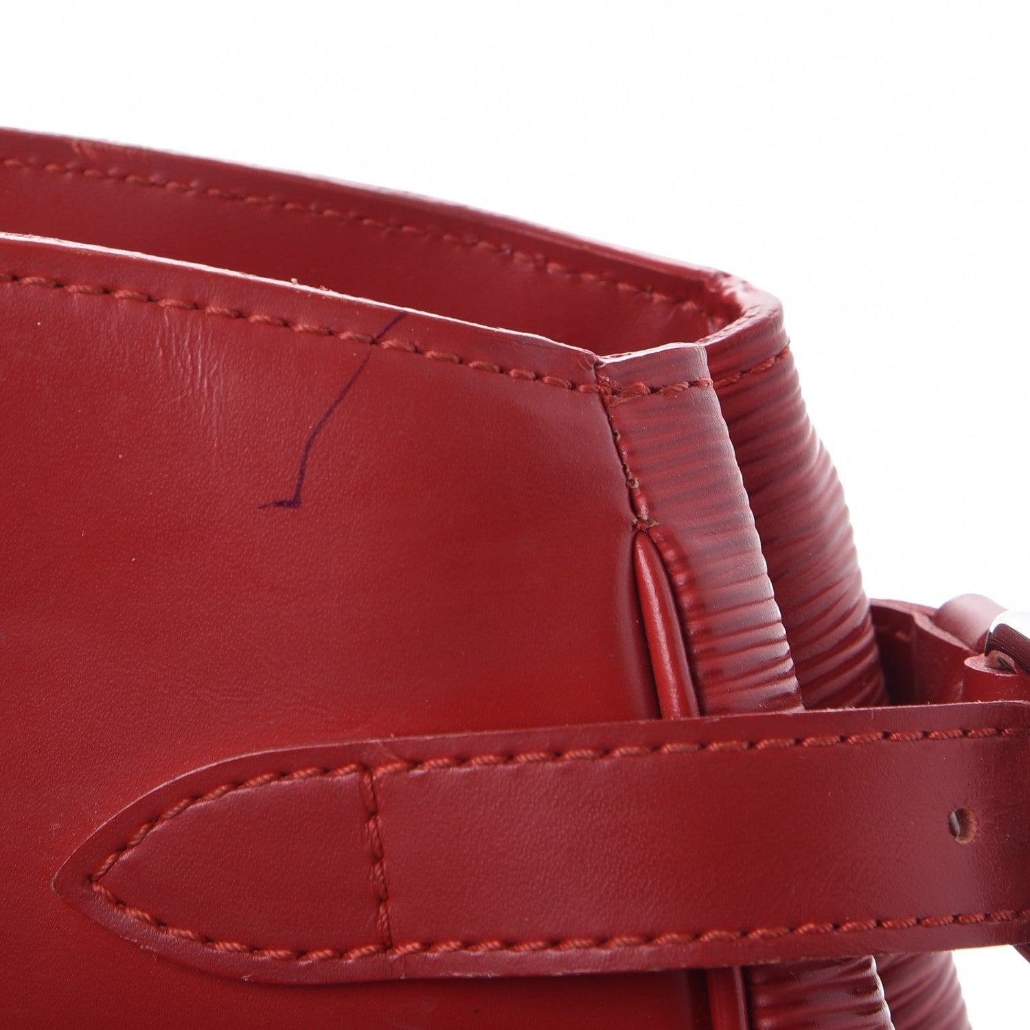 Louis Vuitton Epi Passy GM Rouge 9 of 15
