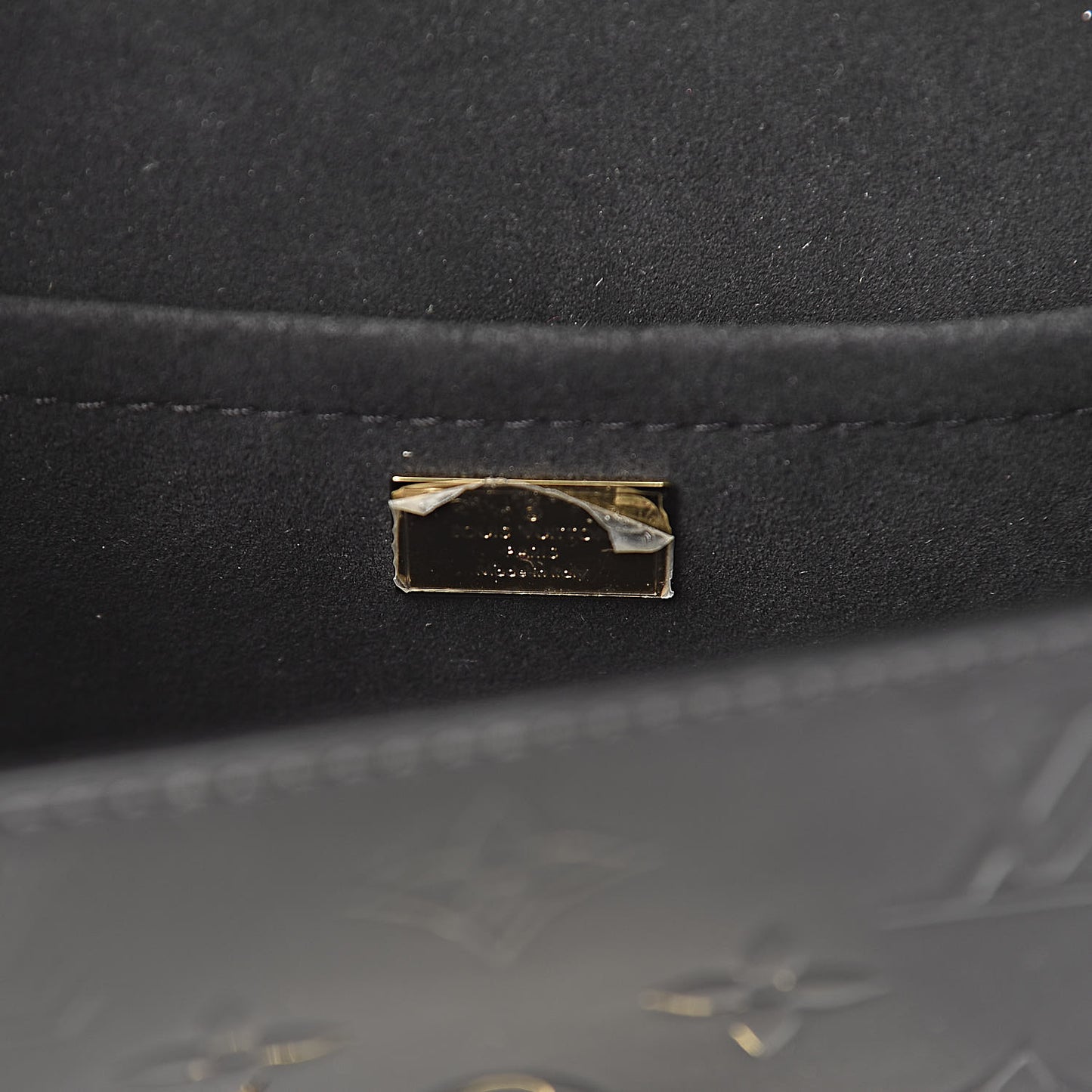 Vernis Epi Monogram Spring Street Black