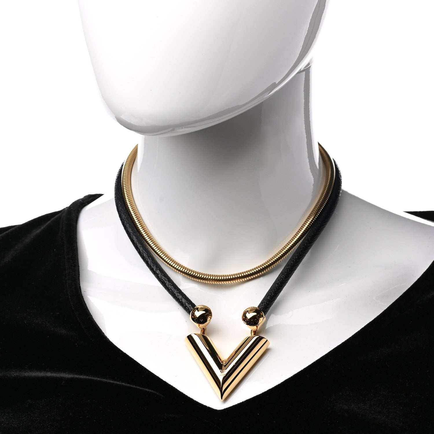 Louis Vuitton Essential V Necklace Gold 2 of 9