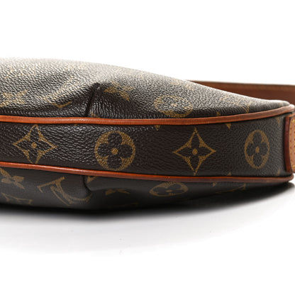 Louis Vuitton Monogram Croissant PM 9 of 12