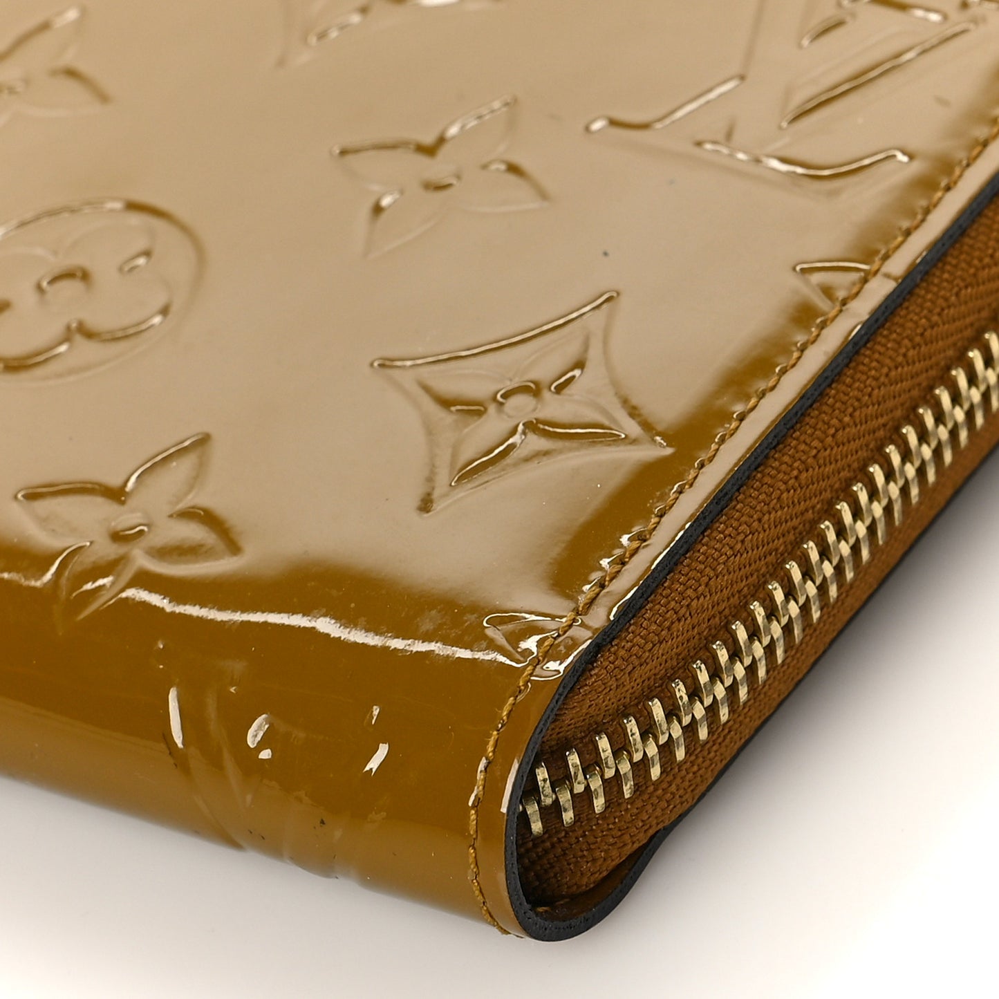 Vernis Zippy Wallet