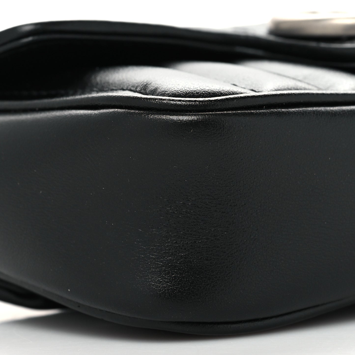 Calfskin Matelasse Aria Super Mini GG Marmont Shoulder Bag Black