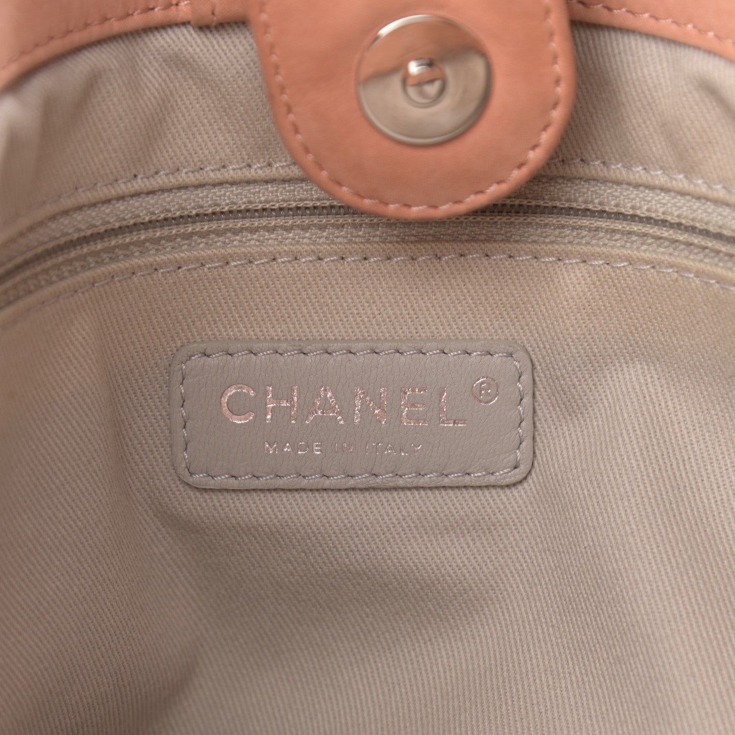 Chanel Iridescent Calfskin Large Sea Hit Tote Pink 5 of 10