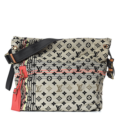 Louis Vuitton Monogram Cheche Bohemian Rouge 1 of 12