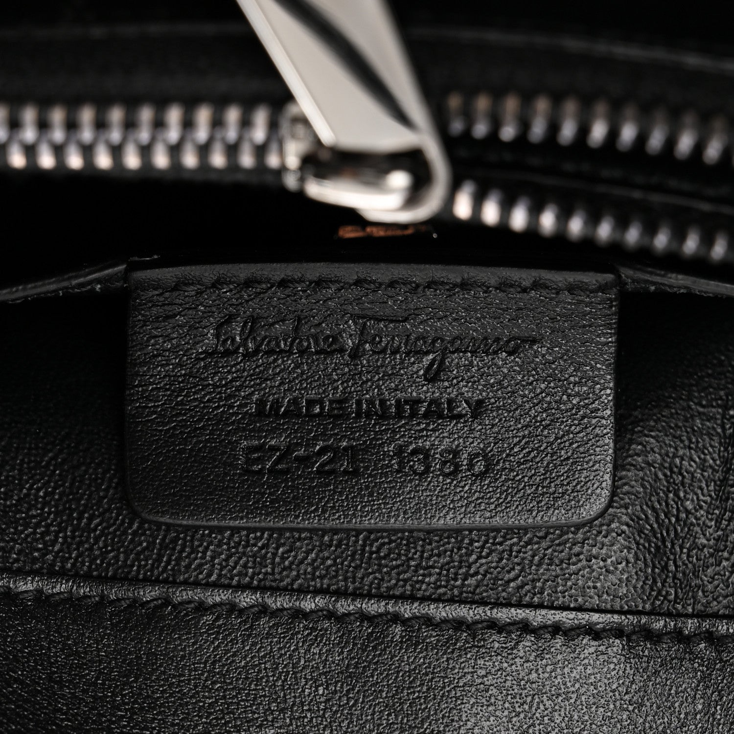 Salvatore Ferragamo Jacquard Trifolio Shoulder Bag Beige Black 7 of 11
