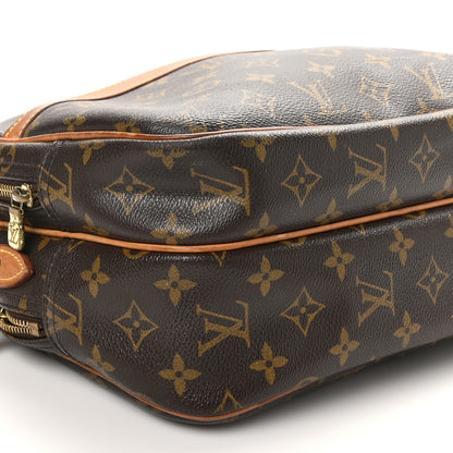 Louis Vuitton Monogram Reporter PM 9 of 11
