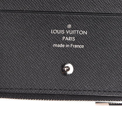 Louis Vuitton Damier Graphite Smart Wallet 5 of 6