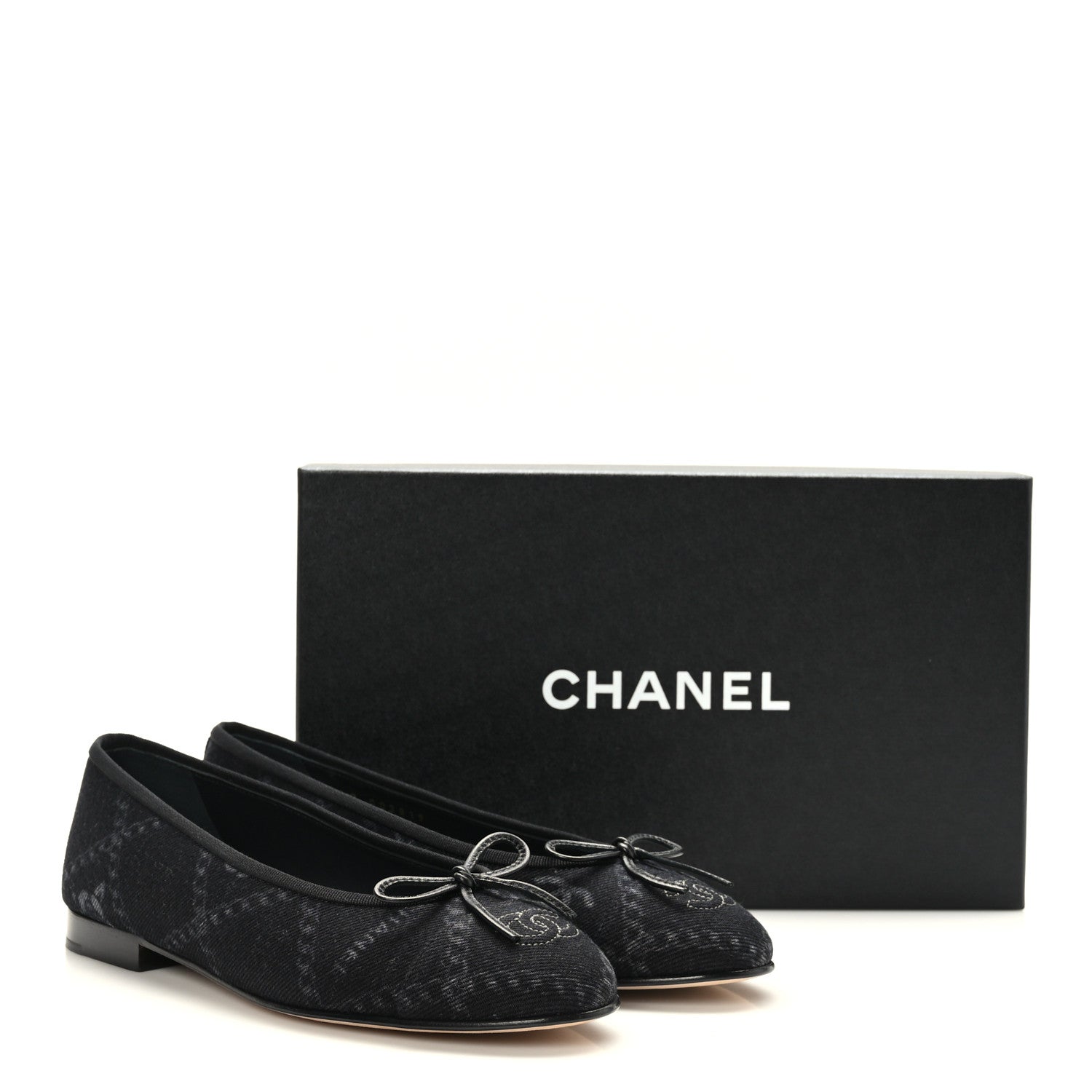 Chanel Denim Printed Cap Toe Ballerina Flats 38.5 Black White 9 of 9