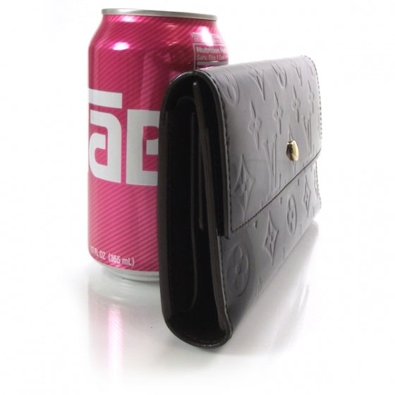 Vernis Porte Tresor International Wallet Amarante