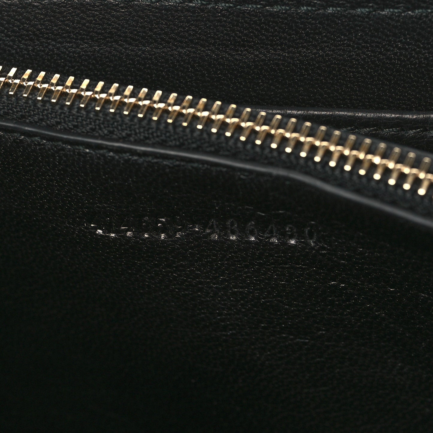 Patent Skull Wallet on Chain Black