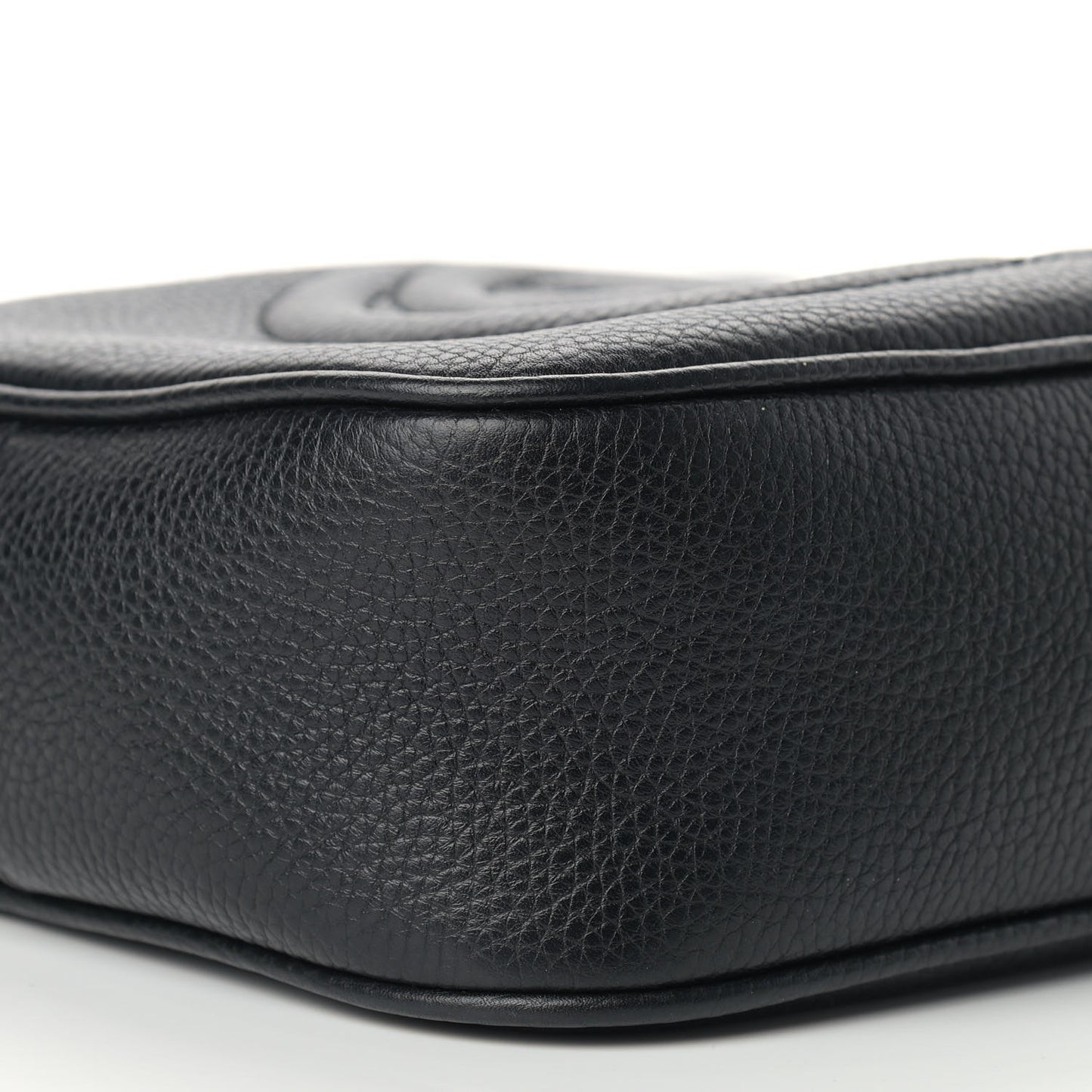 Pebbled Calfskin Small Soho Disco Bag Black