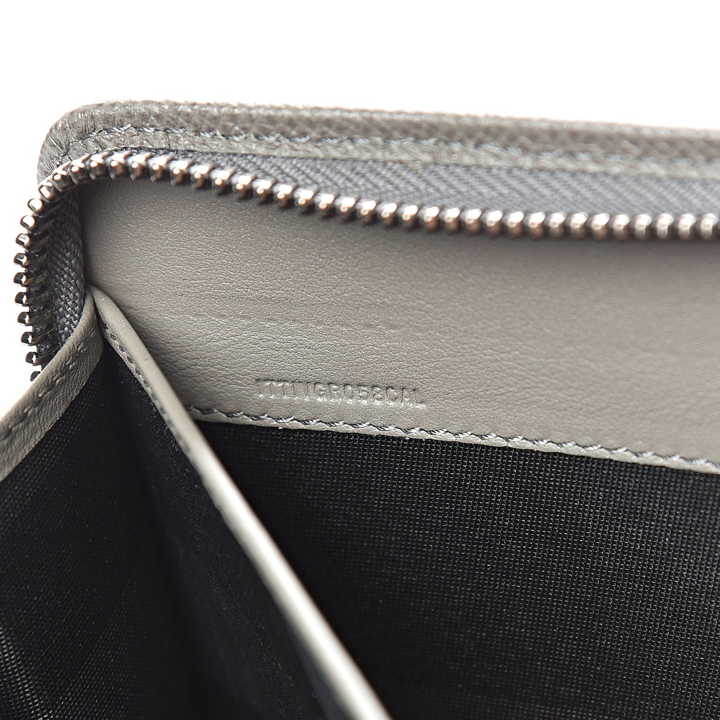 Grainy Calfskin Zip Around Organizer Grey
