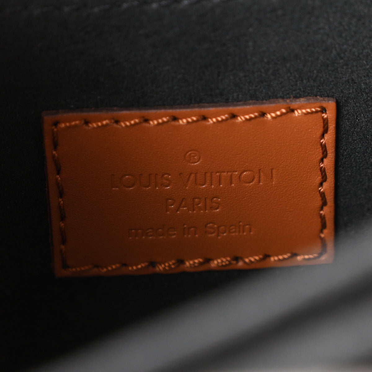 Reverse Monogram Dauphine MM