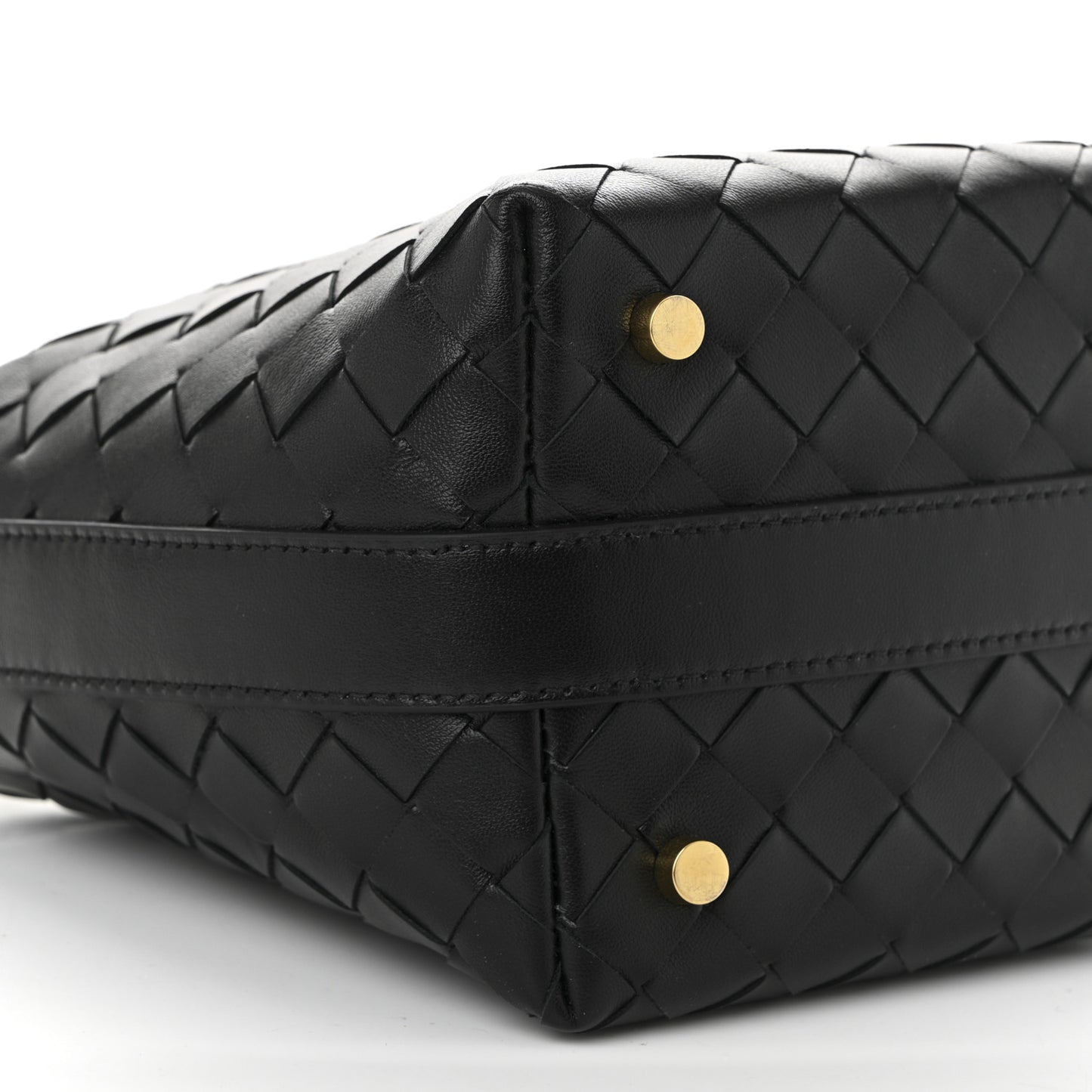 Calfskin Nappa Intrecciato Candy Wallace Black