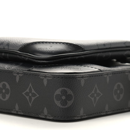 Louis Vuitton Reverse Monogram Eclipse Trio Messenger 10 of 10