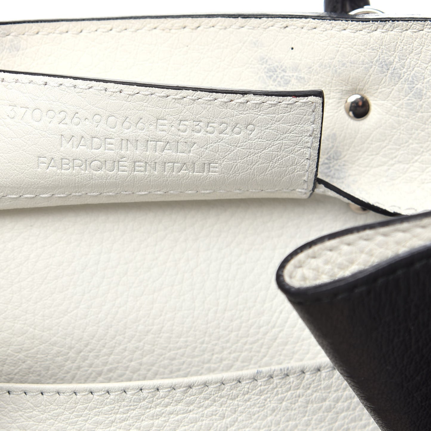Veau Papier A6 Zip Around Tote White Black