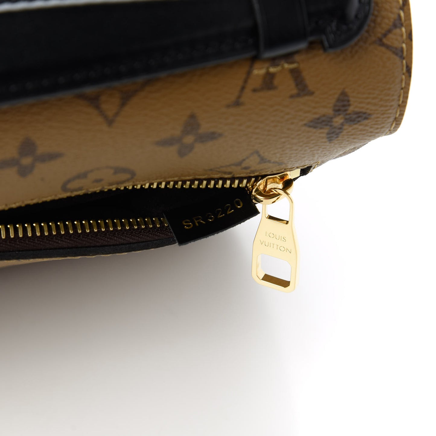 Reverse Monogram Pochette Metis
