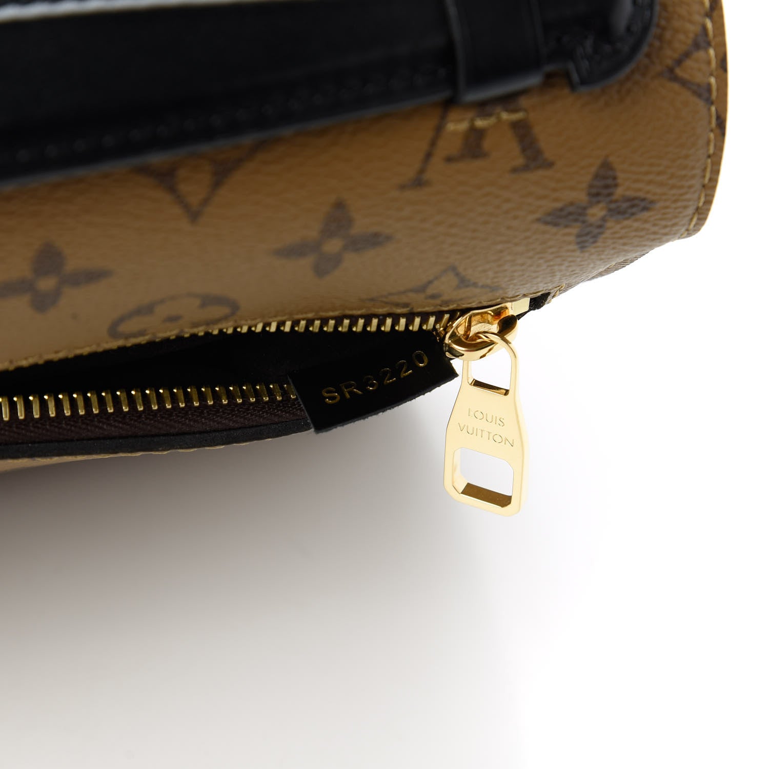 Louis Vuitton Reverse Monogram Pochette Metis 9 of 10