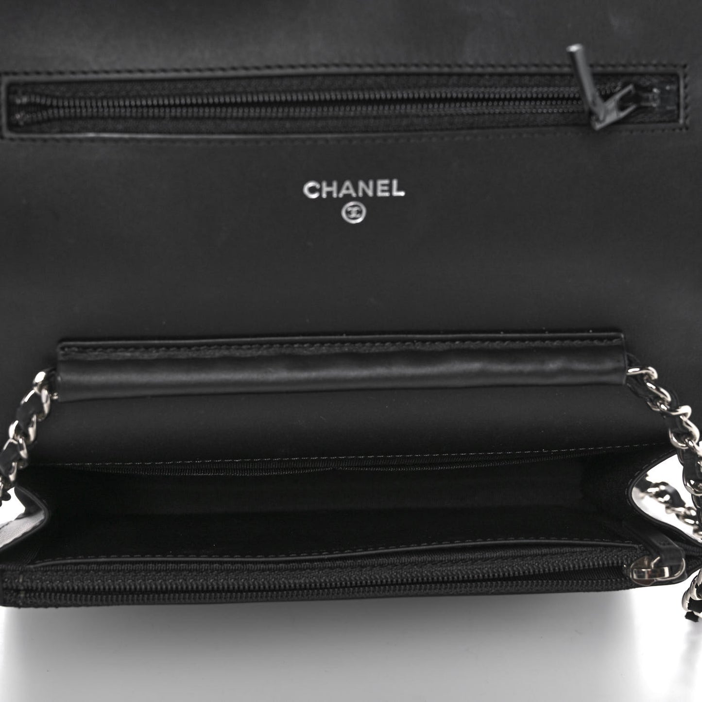 Patent Calfskin Quilted Reissue Wallet On Chain WOC Black