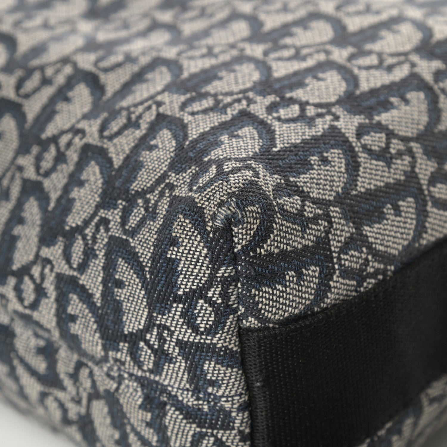 Christian Dior Monogram Messenger Navy 11 of 15