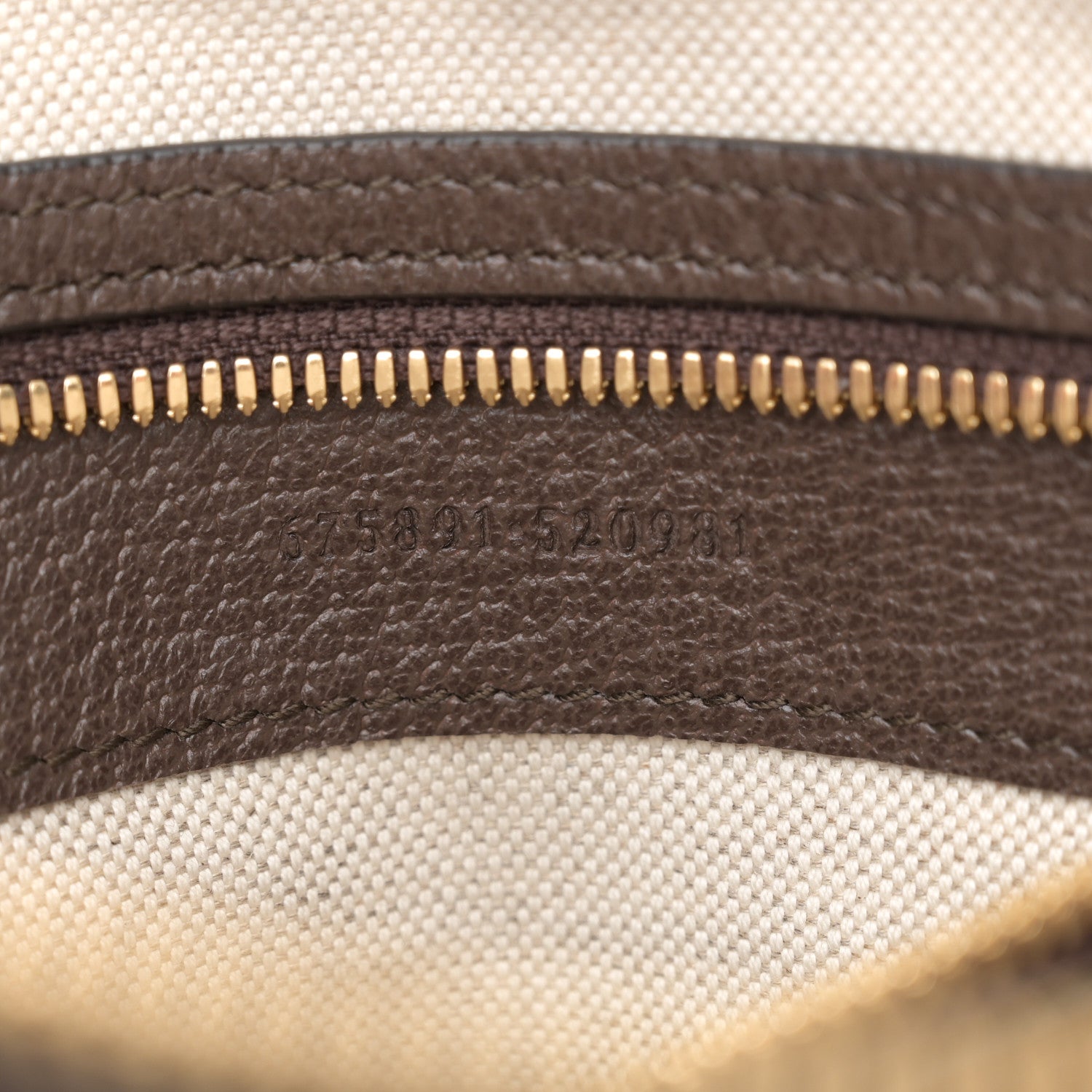 Gucci Monogram Jumbo GG Textured Dollar Calfskin Web Messenger Shoulder Bag Camel Ebony New Acero 7 of 11
